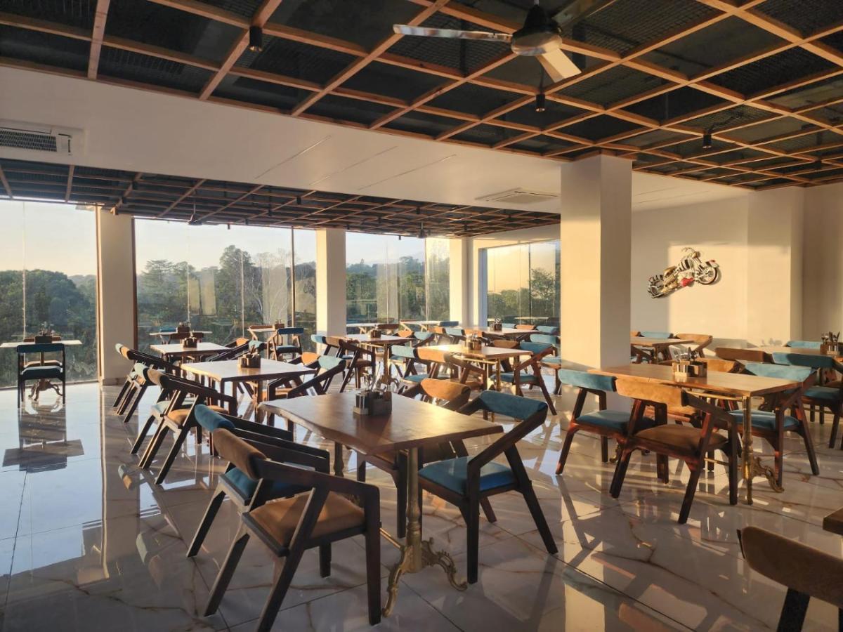 Aachman River And Valley View Resort Dharamshala - A Riverside Resort With Balcony View Exterior photo