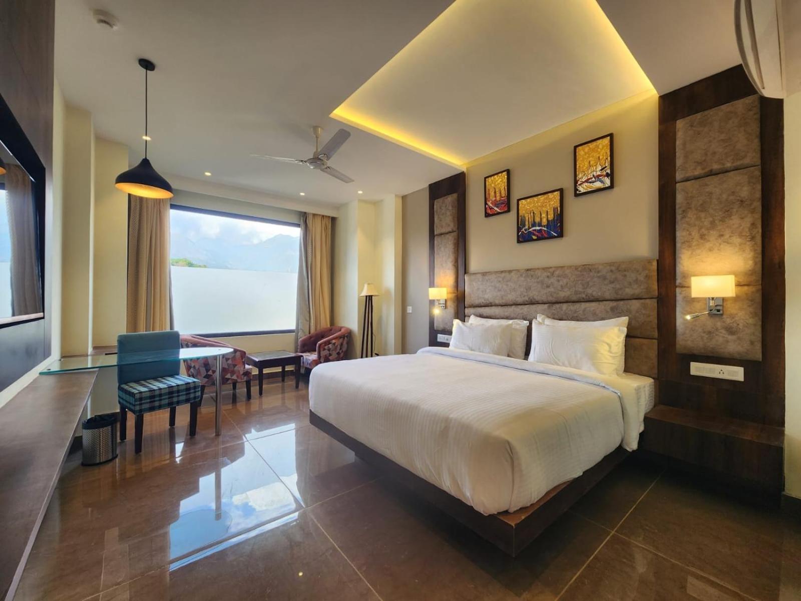 Aachman River And Valley View Resort Dharamshala - A Riverside Resort With Balcony View Exterior photo