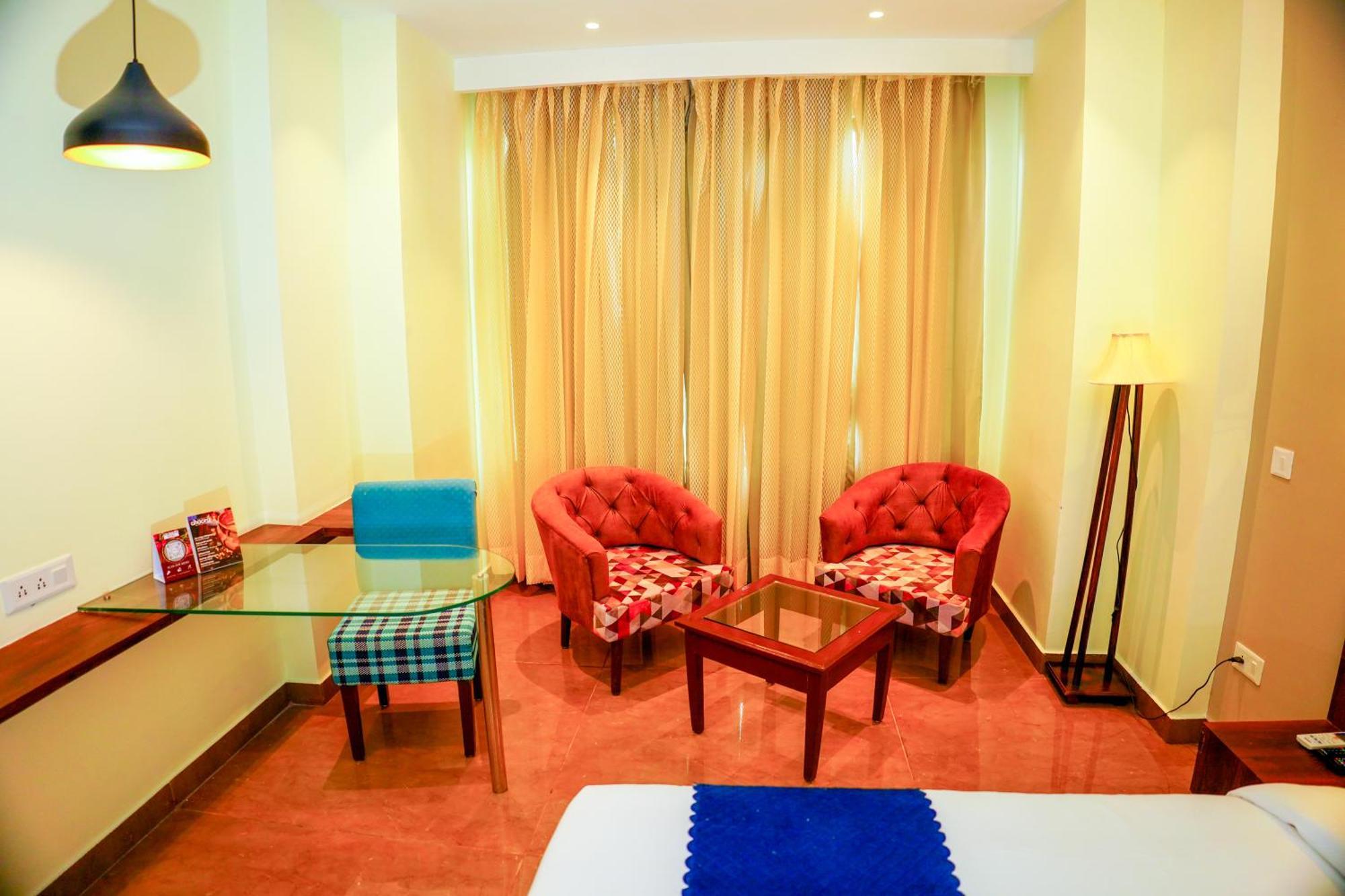 Aachman River And Valley View Resort Dharamshala - A Riverside Resort With Balcony View Exterior photo