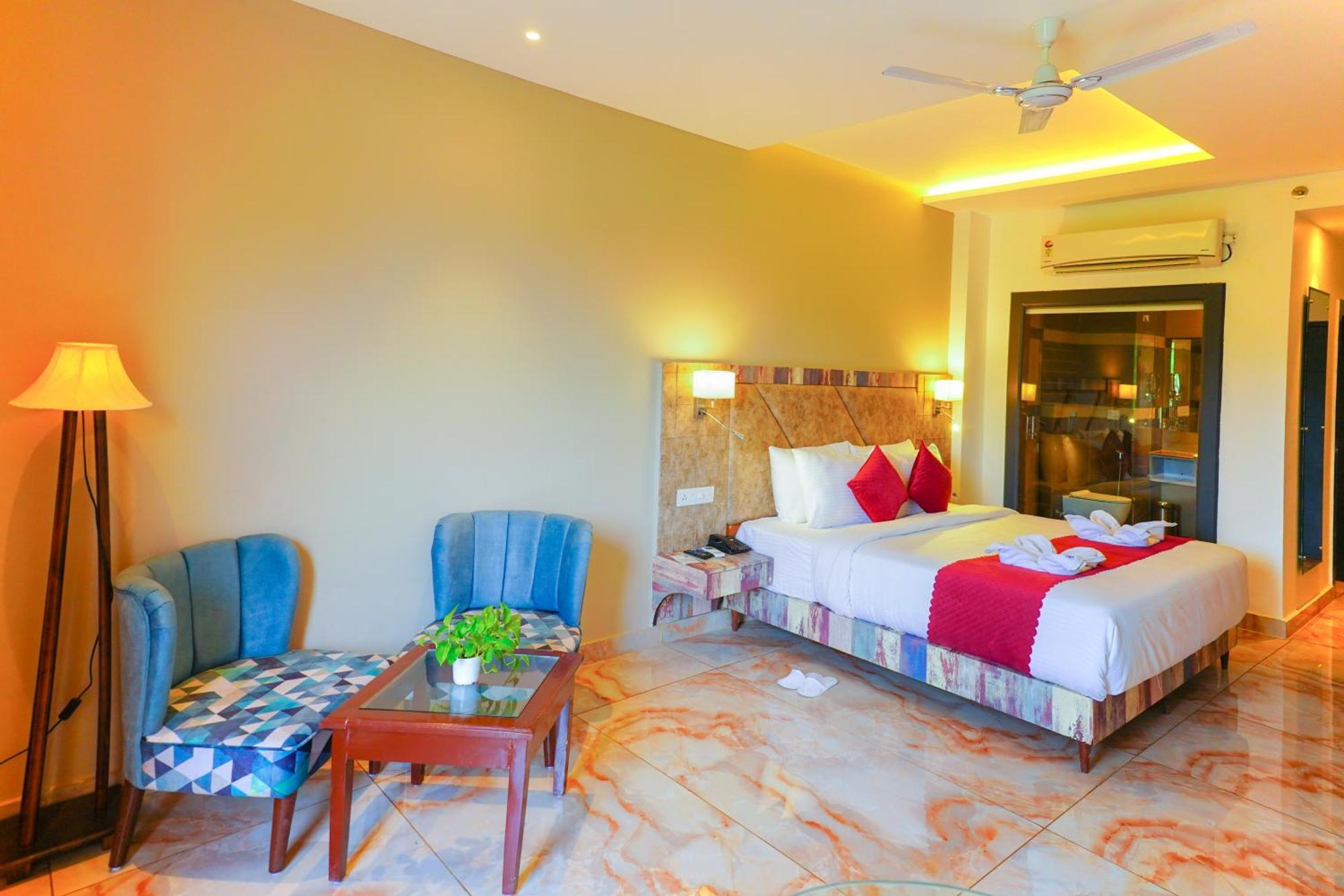 Aachman River And Valley View Resort Dharamshala - A Riverside Resort With Balcony View Exterior photo