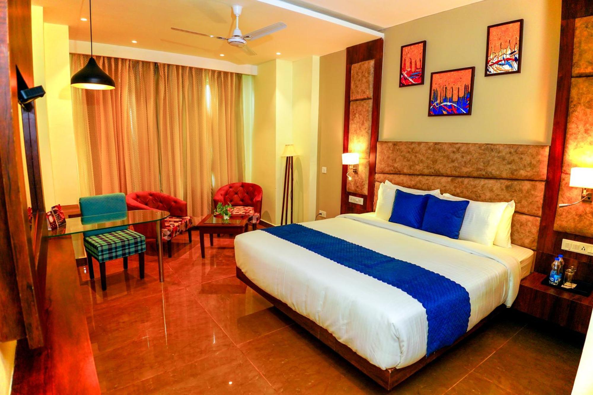 Aachman River And Valley View Resort Dharamshala - A Riverside Resort With Balcony View Exterior photo