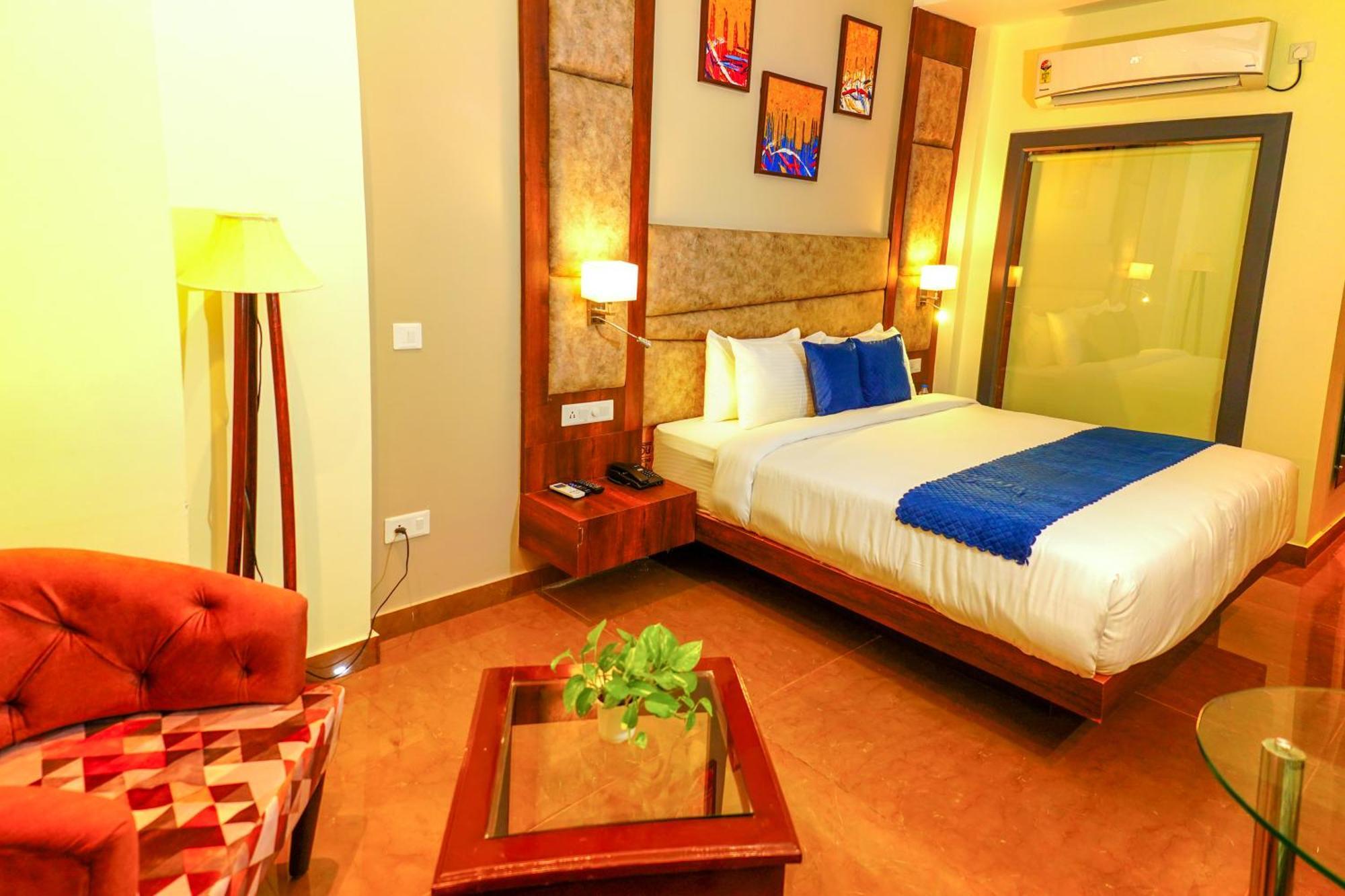 Aachman River And Valley View Resort Dharamshala - A Riverside Resort With Balcony View Exterior photo